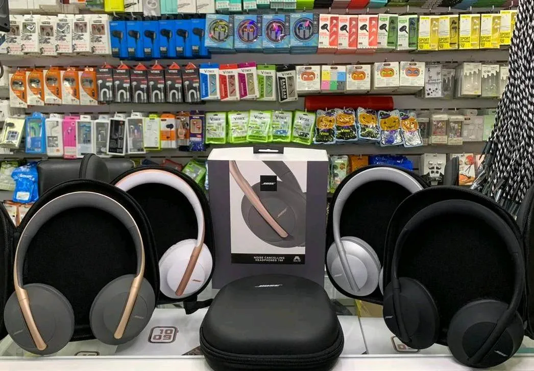 Audífonos Bose 700 Inalámbricos