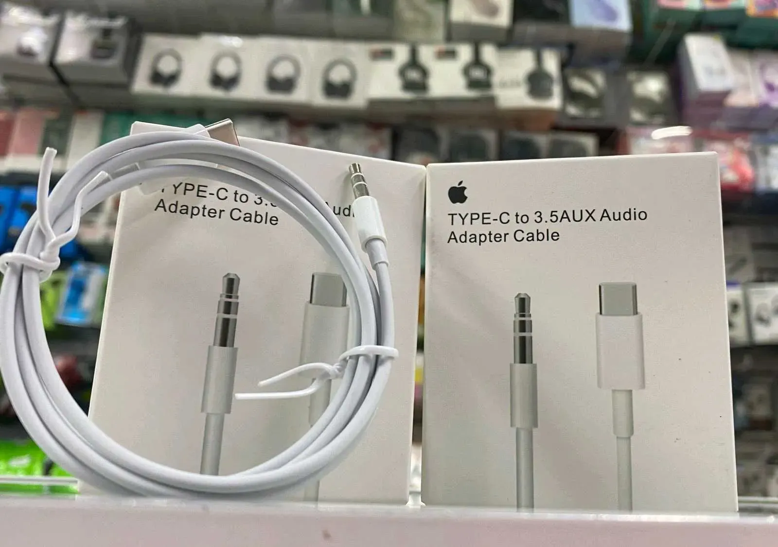 Cable Adaptador Tipo Apple USB-C a Auxiliar 3.5mm