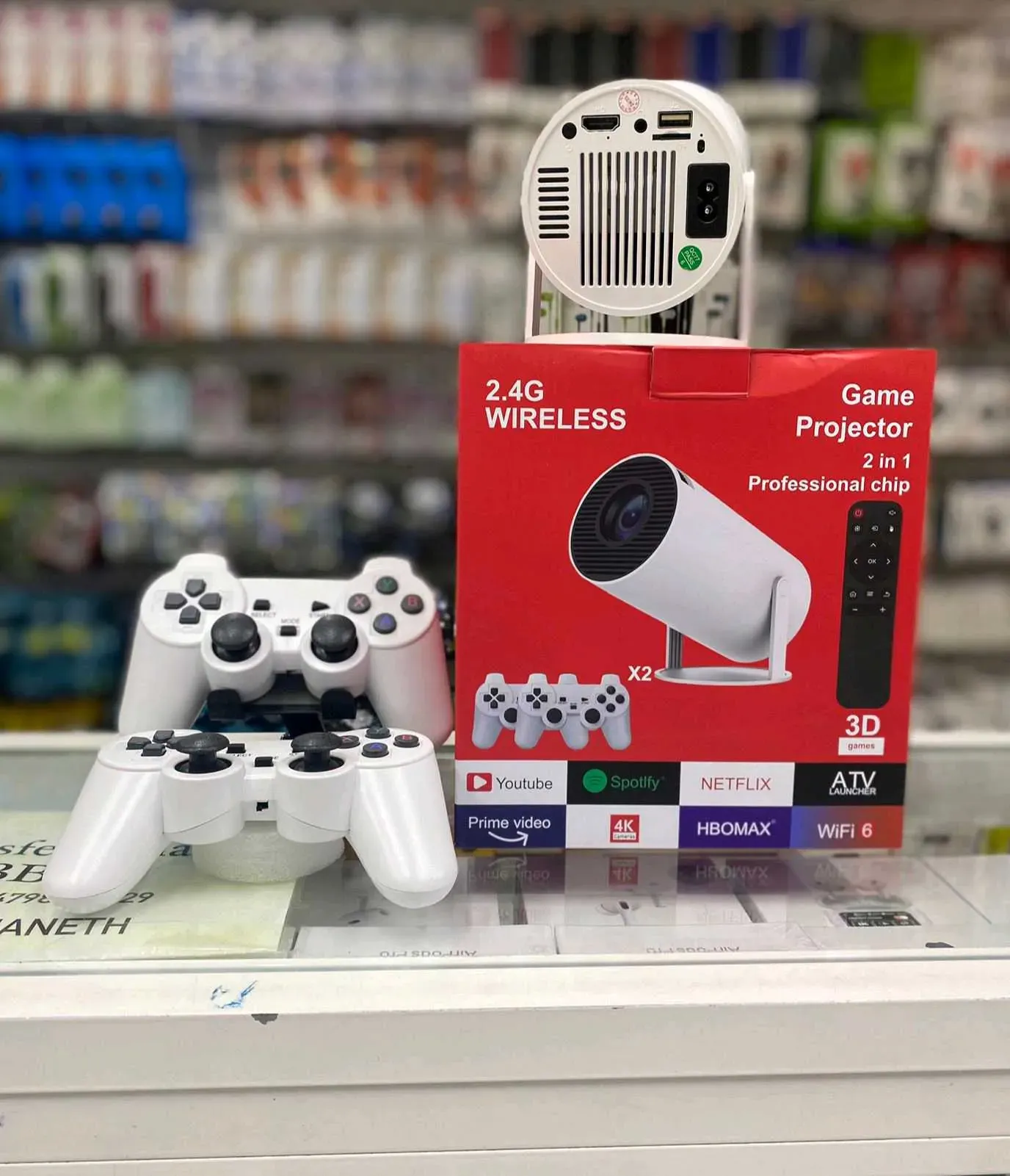 Proyector Portátil HY300 con Controles de Juego