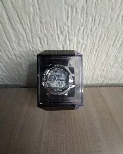Reloj Digital Deportivo (Negro)