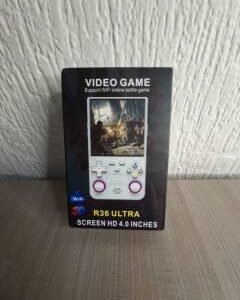 Consola de Videojuegos Retro R36 Ultra 64GB - Blanco