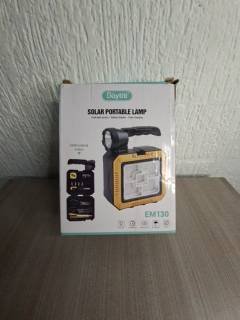 Lámpara Solar Portátil con Kit de Herramientas - Dayxi EM130